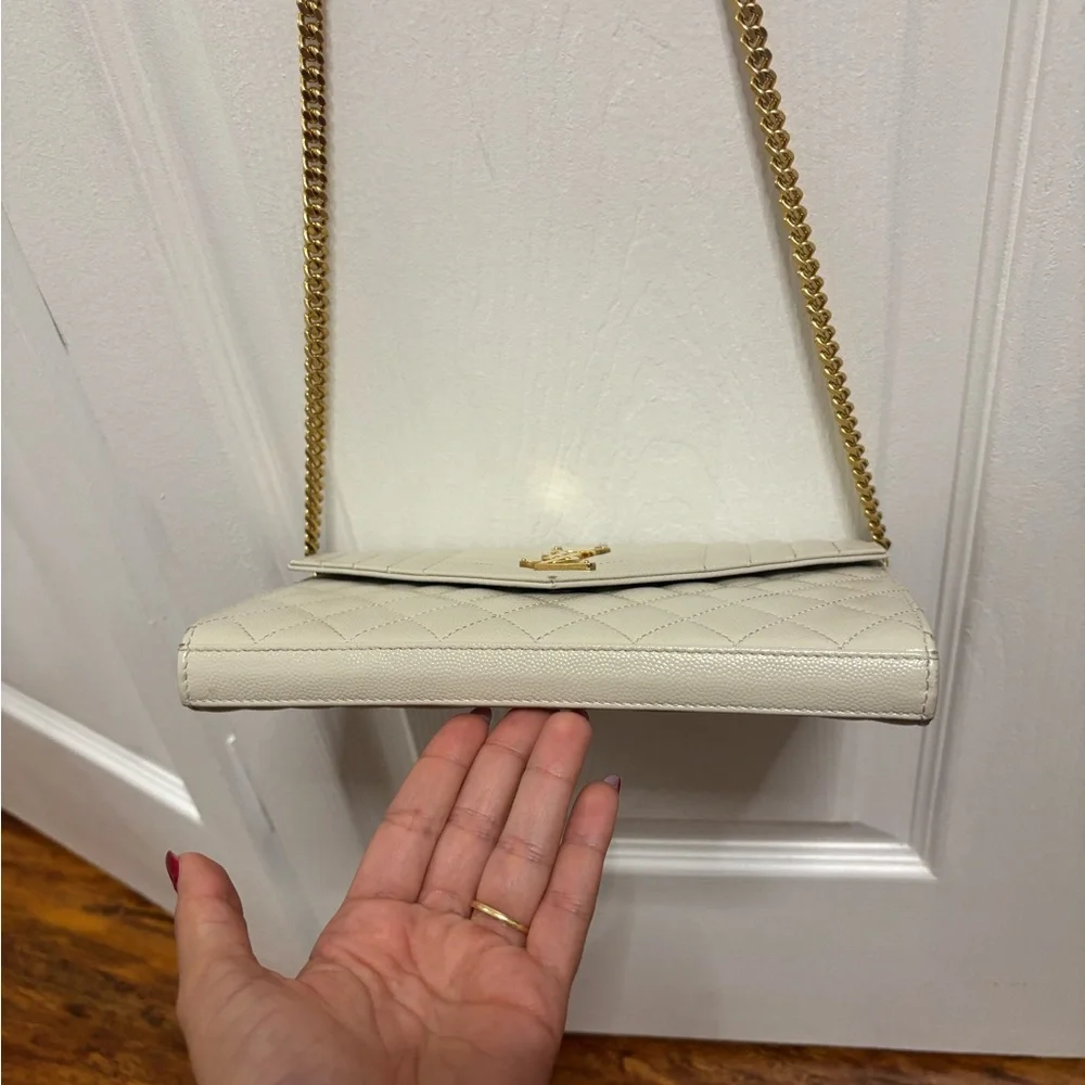 YSL Cream Chain Shoulder Bag - Picture 3 of 12